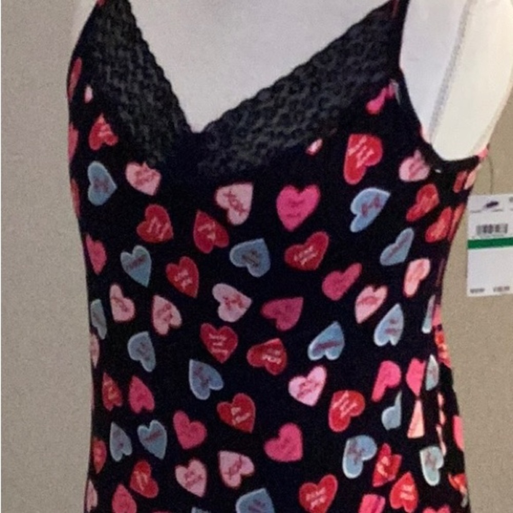 Betsy Johnson, knit Camisole, loving hearts ♥️